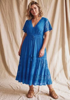 Raven Lace Maxi Dress