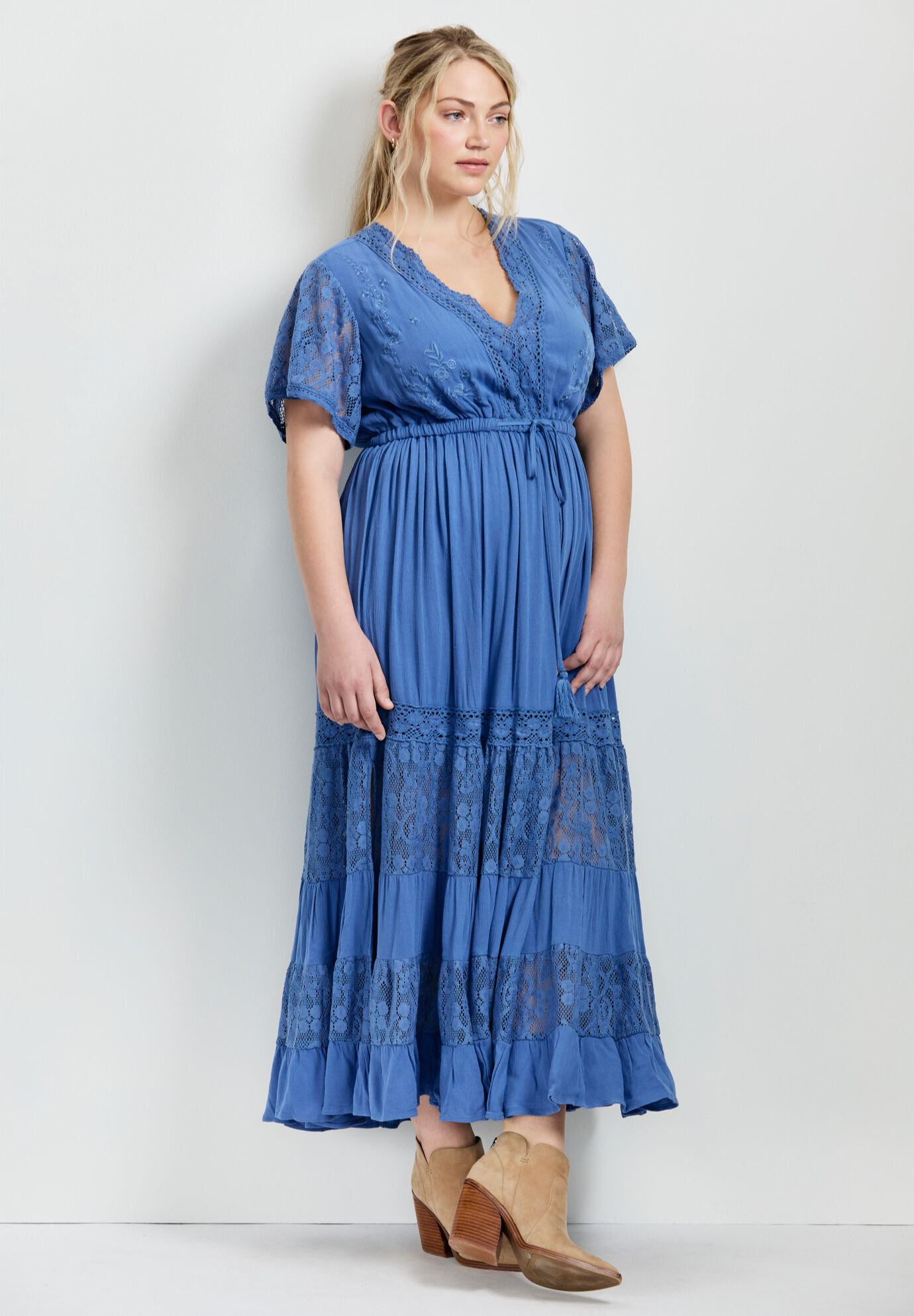 Raven Lace Maxi Dress, HORIZON BLUE, alternate image number 3
