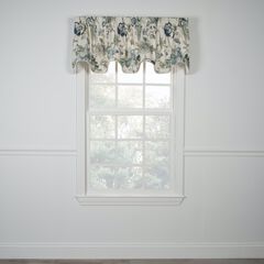 Brissac Lined Scallop Valance