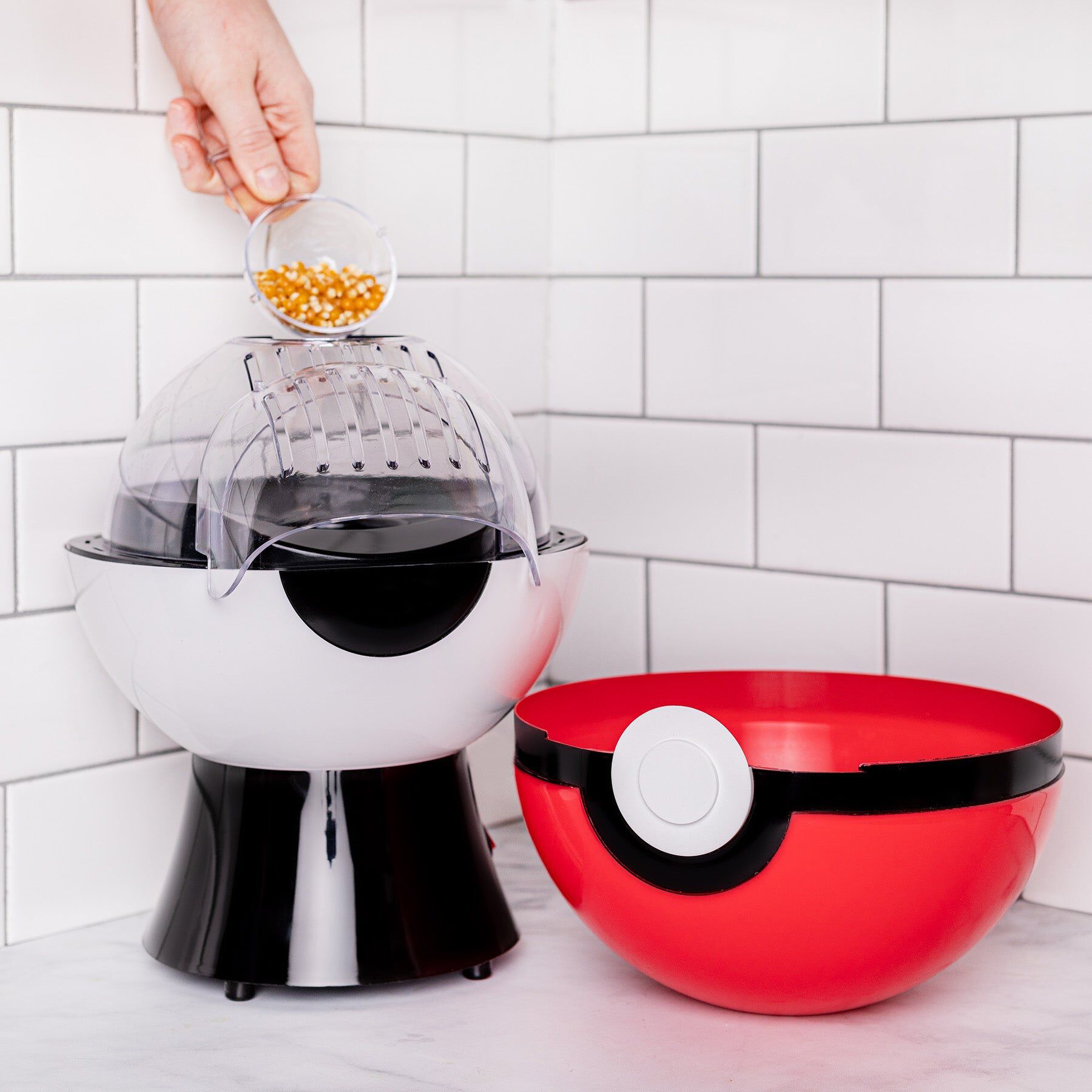 Uncanny Brands Pokemon Pokeball Popcorn Maker - Thumbnail 4