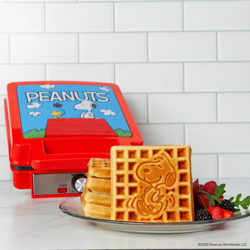 Peanuts Deluxe Waffler - Thumbnail 2