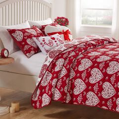 Lovebirds Romantic Hearts Matelassé Coverlet Set