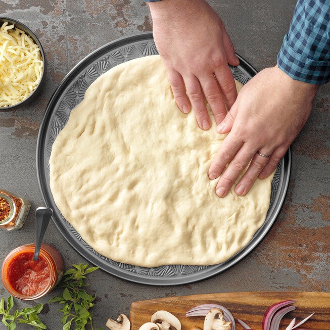 14 Inch Non Stick Metal Pizza Pan, ASH GREY, hi-res image number 0
