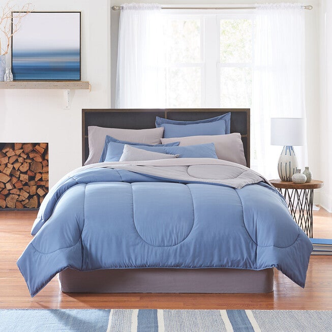 BH Studio Reversible Comforter, , alternate image number null