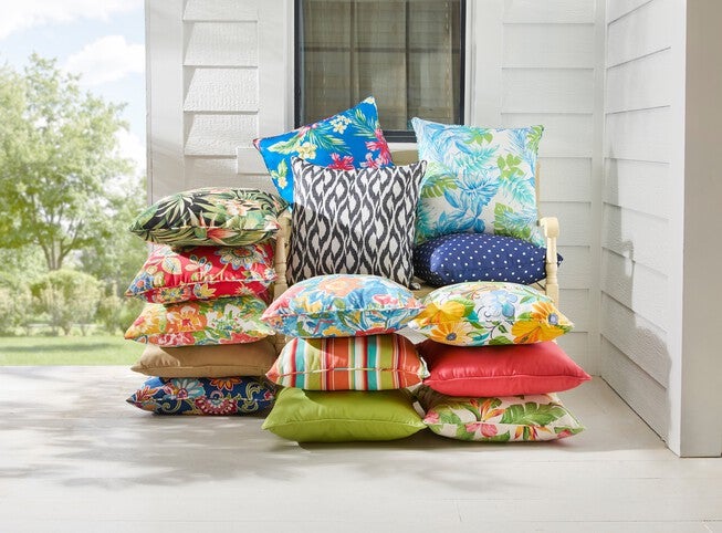 BH Outdoor Performance 20 inches Square Throw Pillow, , alternate image number null