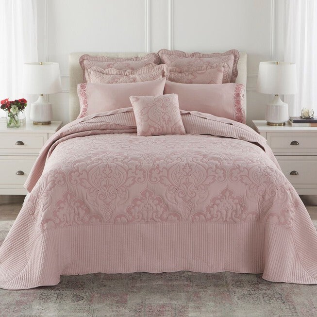 Amelia Bedspread, , alternate image number null