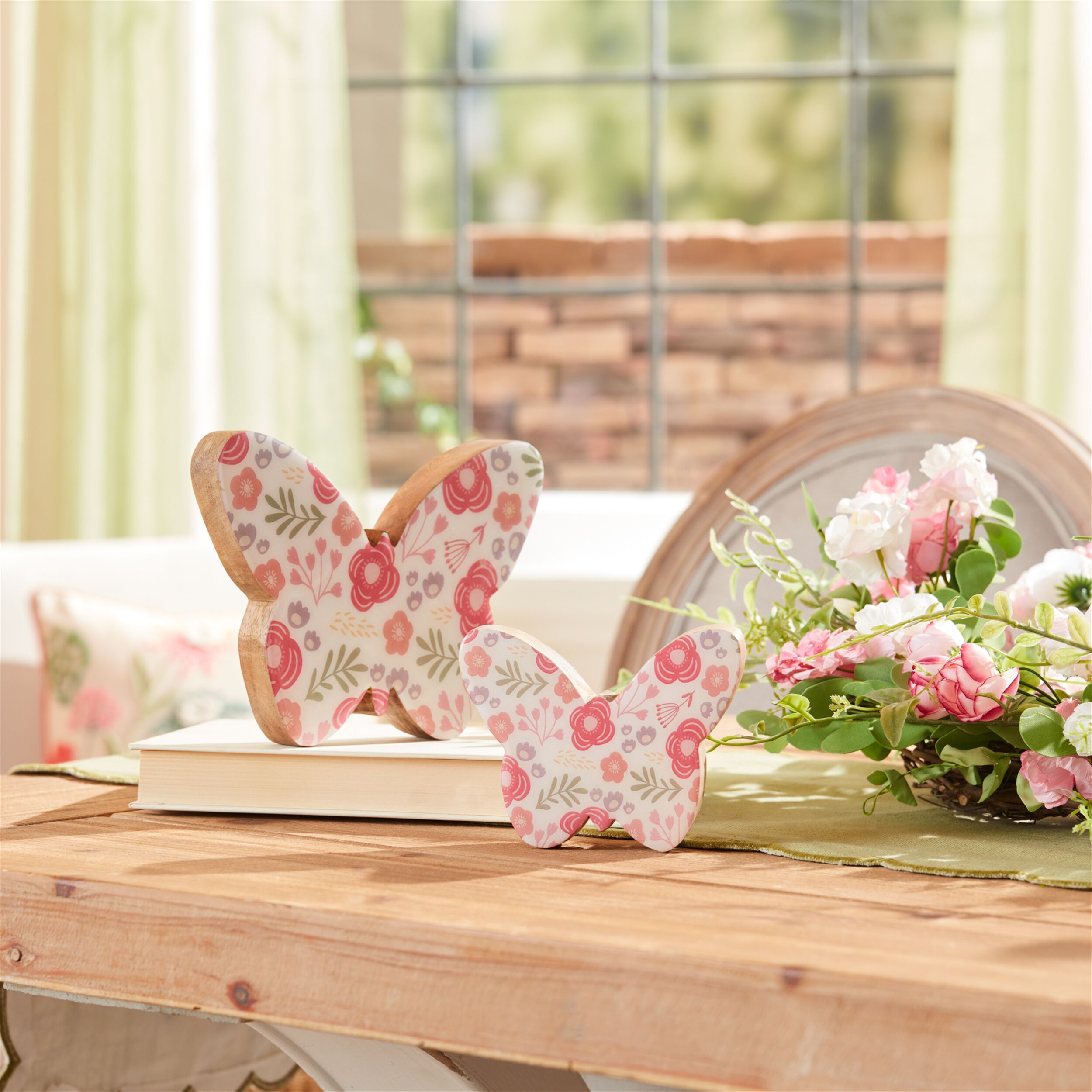 Wood Floral Patterned Butterfly Decor Set of 2, WHITE PINK, alternate image number 4