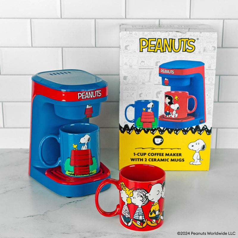 Peanut&reg; Single Cup Coffee Maker Gift Set with 2 Mugs, BLUE, alternate image number 1