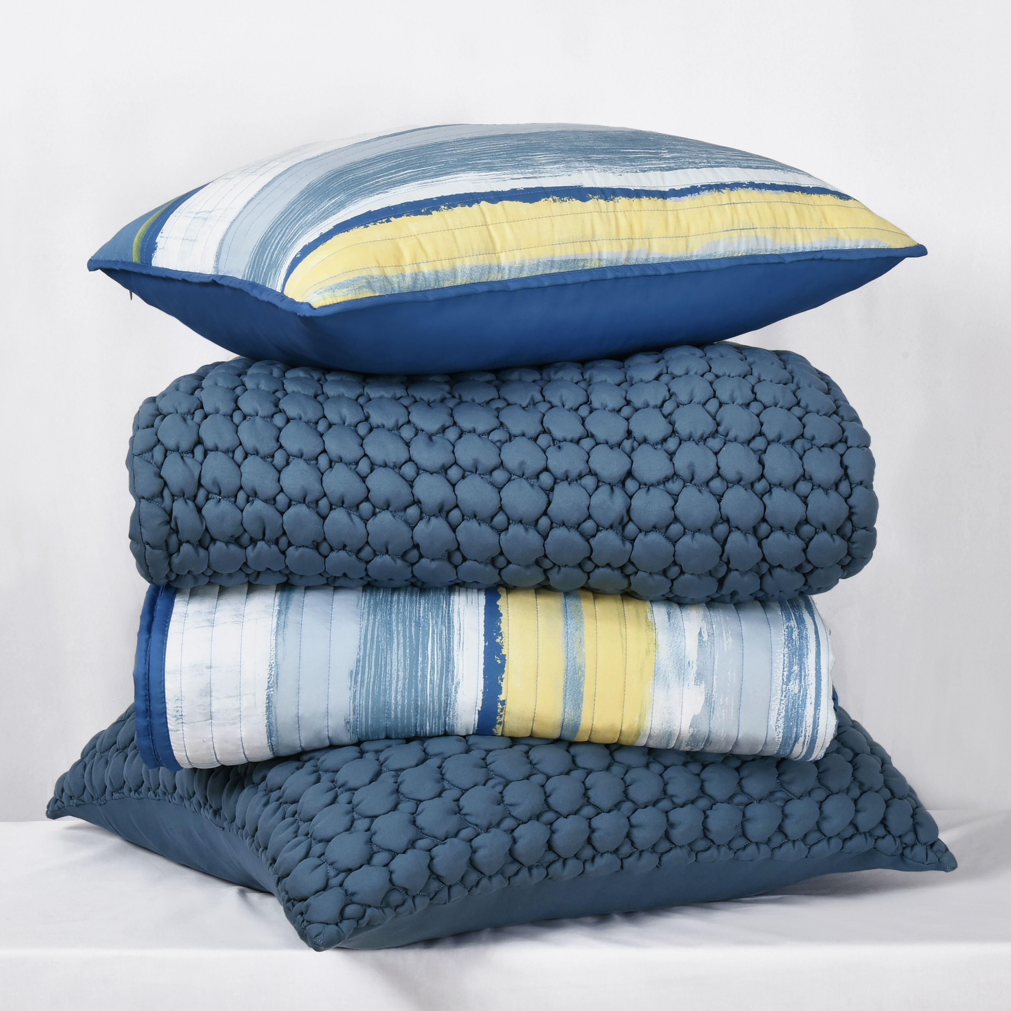 CLOUD PUFF FULL/QUEEN 3PC. QUILT SET, BLUE, alternate image number 2