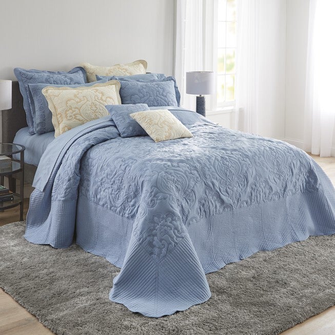 Amelia Bedspread, , alternate image number null