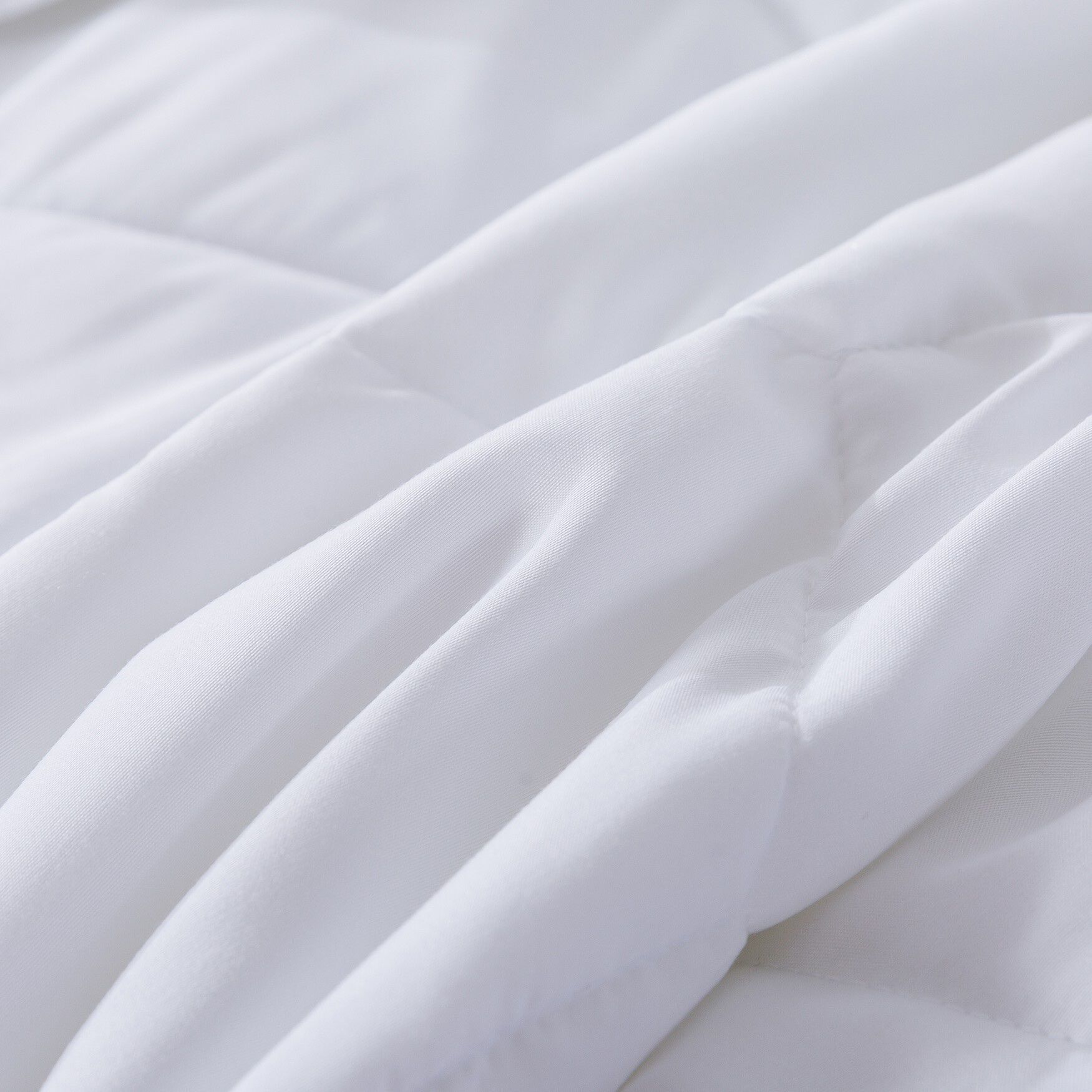 Honeycomb Down Alternative Blanket, White, , alternate image number 5