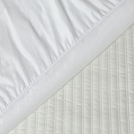 Pet Agree Basic Allergens Free Waterproof Mattress Pad, , alternate image number null