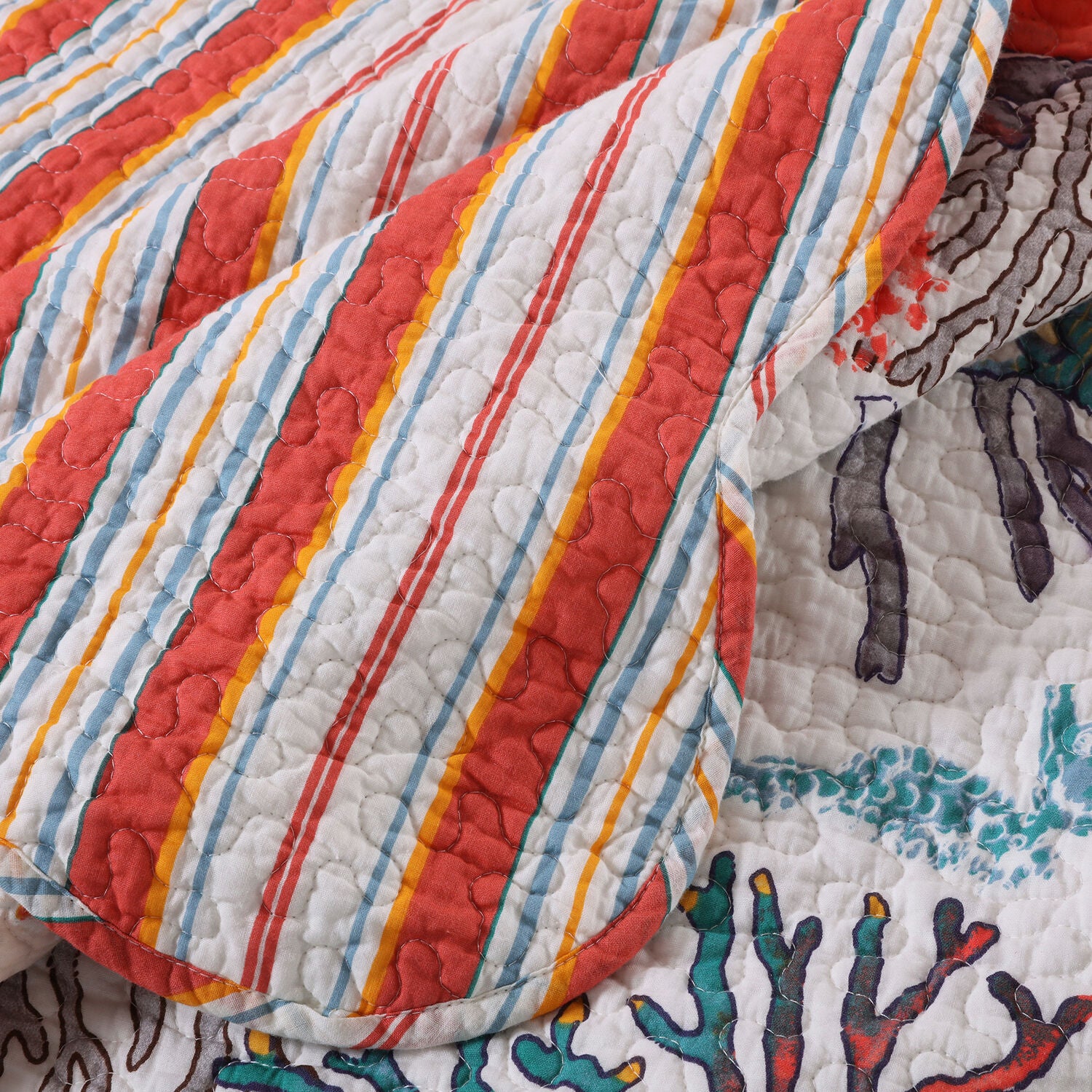 Atlantis Coral Coastal Quilted Throw Blanket, Coral, CORAL, alternate image number 3