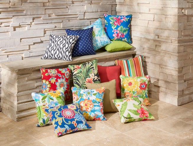 BH Outdoor Performance 20 inches Square Throw Pillow, , alternate image number null
