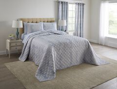 Delia Bedspread Set