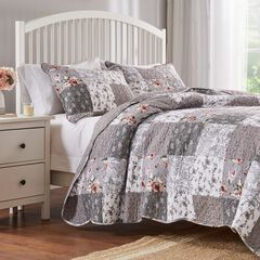 Giulia Floral Patchwork Cotton Quilt Set