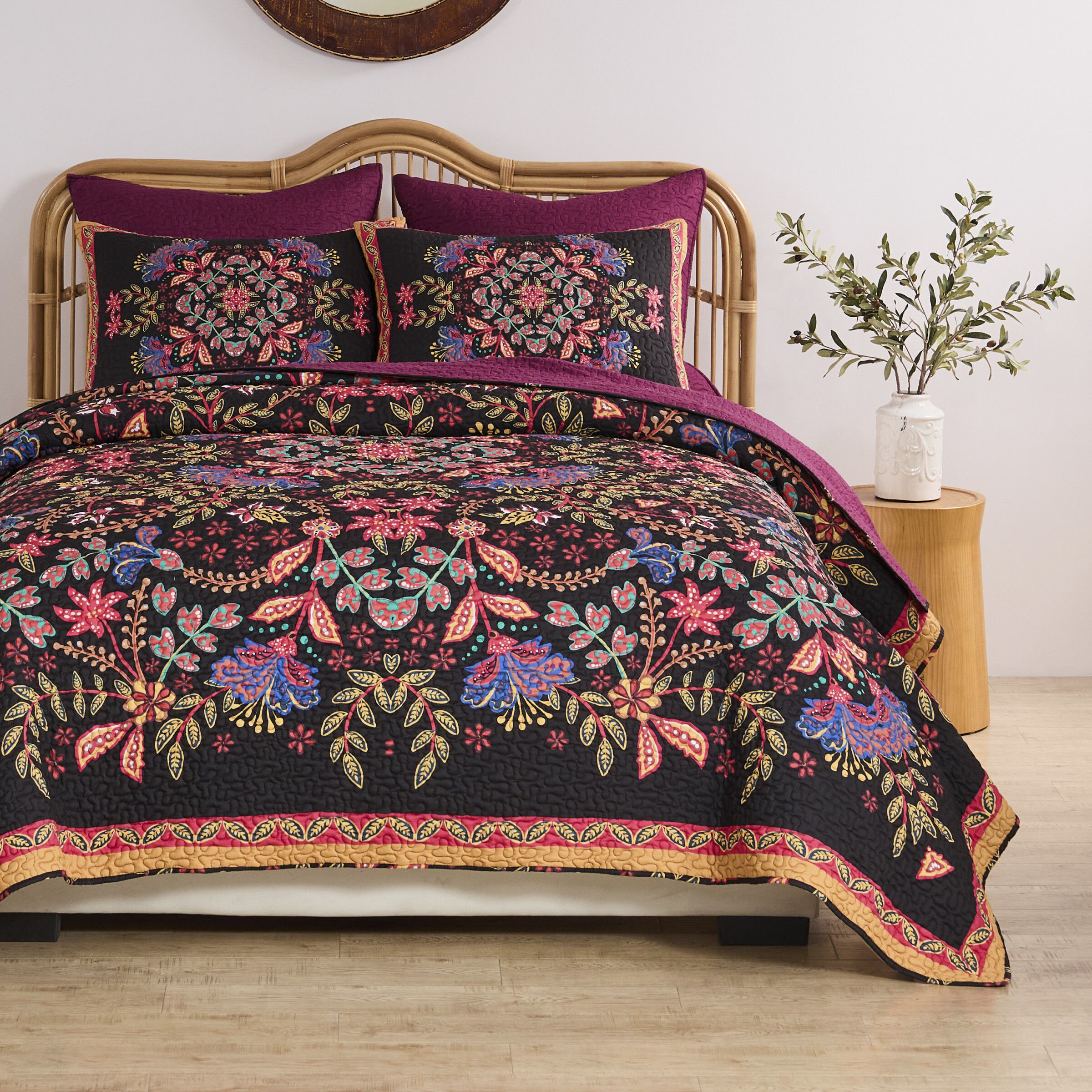 Jessa Ornate Botannical Finely Stitched Quilt Set, MIDNIGHT, alternate image number 3