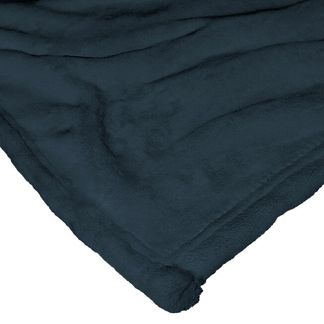 Wb Harry Potter Hogwarts This Christmas Silk Touch Throw, , alternate image number 2