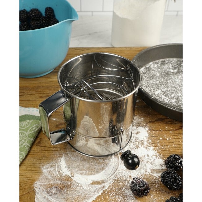Crank Style Stainless Steel 5 Cup Flour Sifter, , alternate image number null