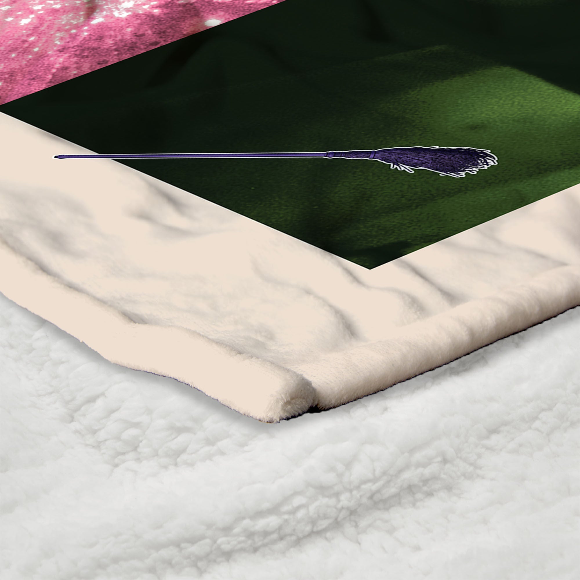 Warner Bros. The Wizard of Oz What's Your Excuse Silk Touch Sherpa Throw Blanket 50x60 Inches, PINK, alternate image number 4