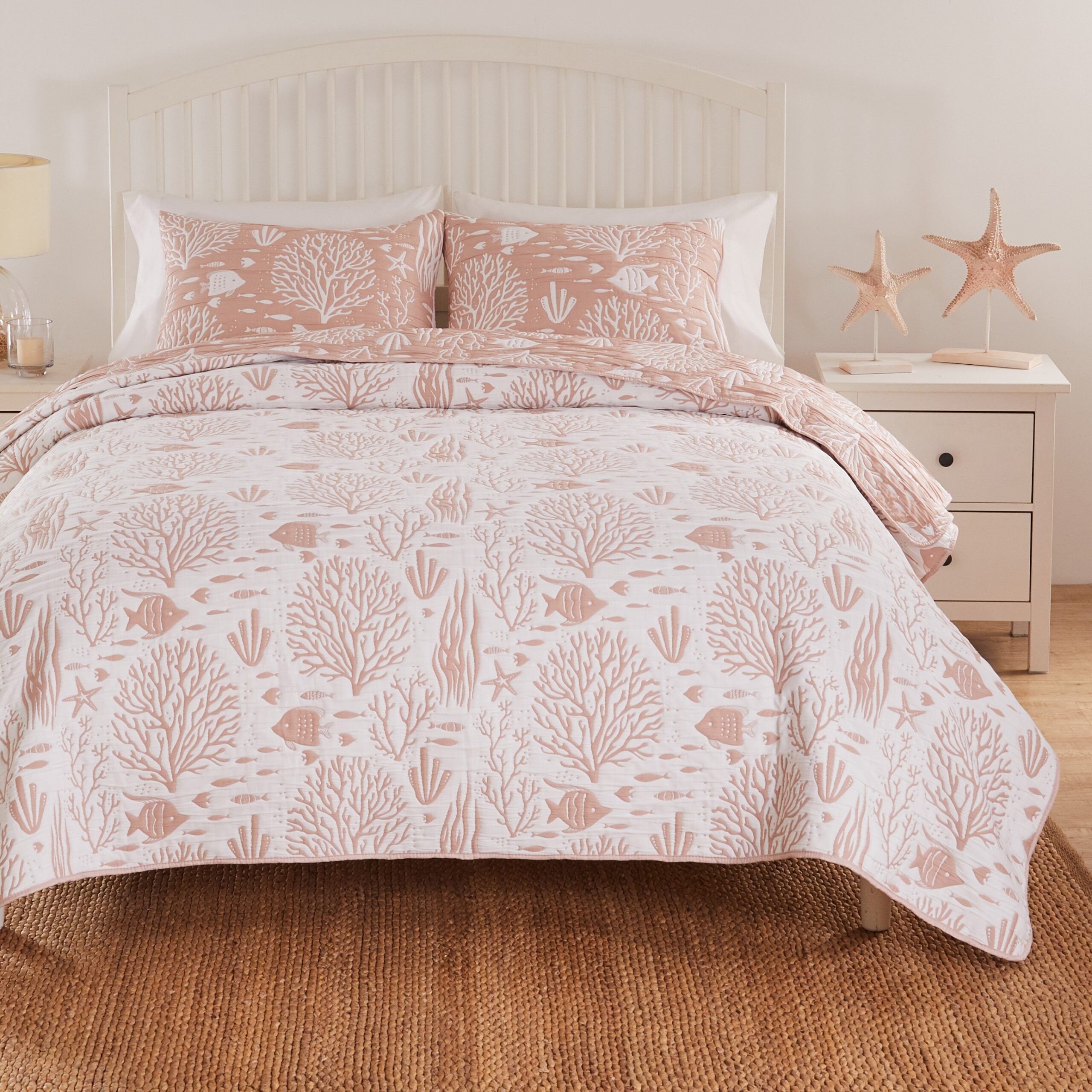 Greenland Home Fashions Marina Reversible Matelassé Coverlet Set, 3-Piece Full/Queen, Seafoam, BLUSH, alternate image number 2