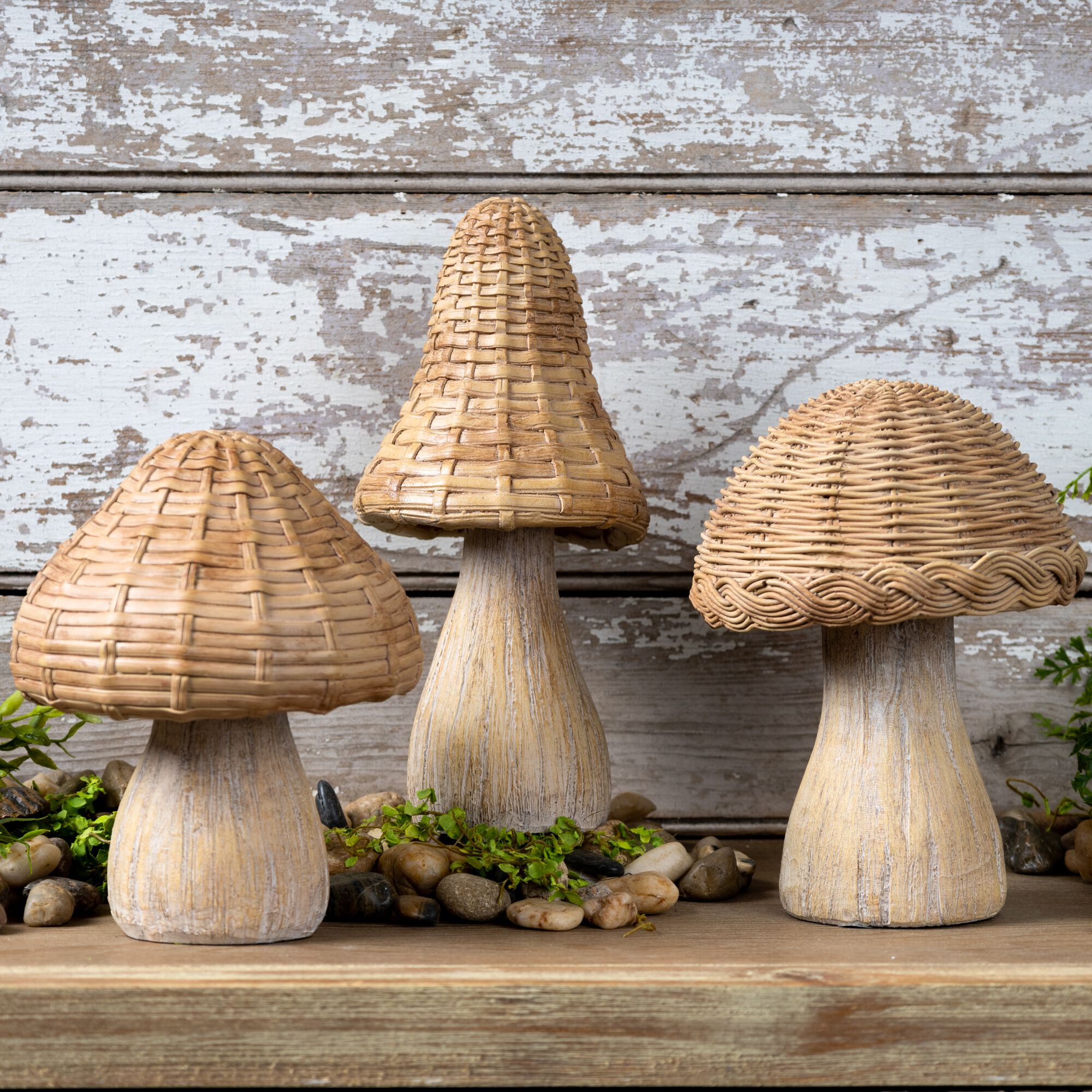 Mushroom (Set of 3) 6 inchesH, 6.75 inchesH, 8.25 inchesH Resin, BROWN, alternate image number 1
