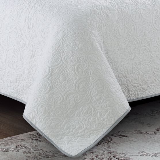 Tristan Quilt Set, , on-hover image number null