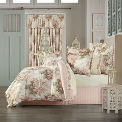 Estelle Coral 4 Piece Comforter Set