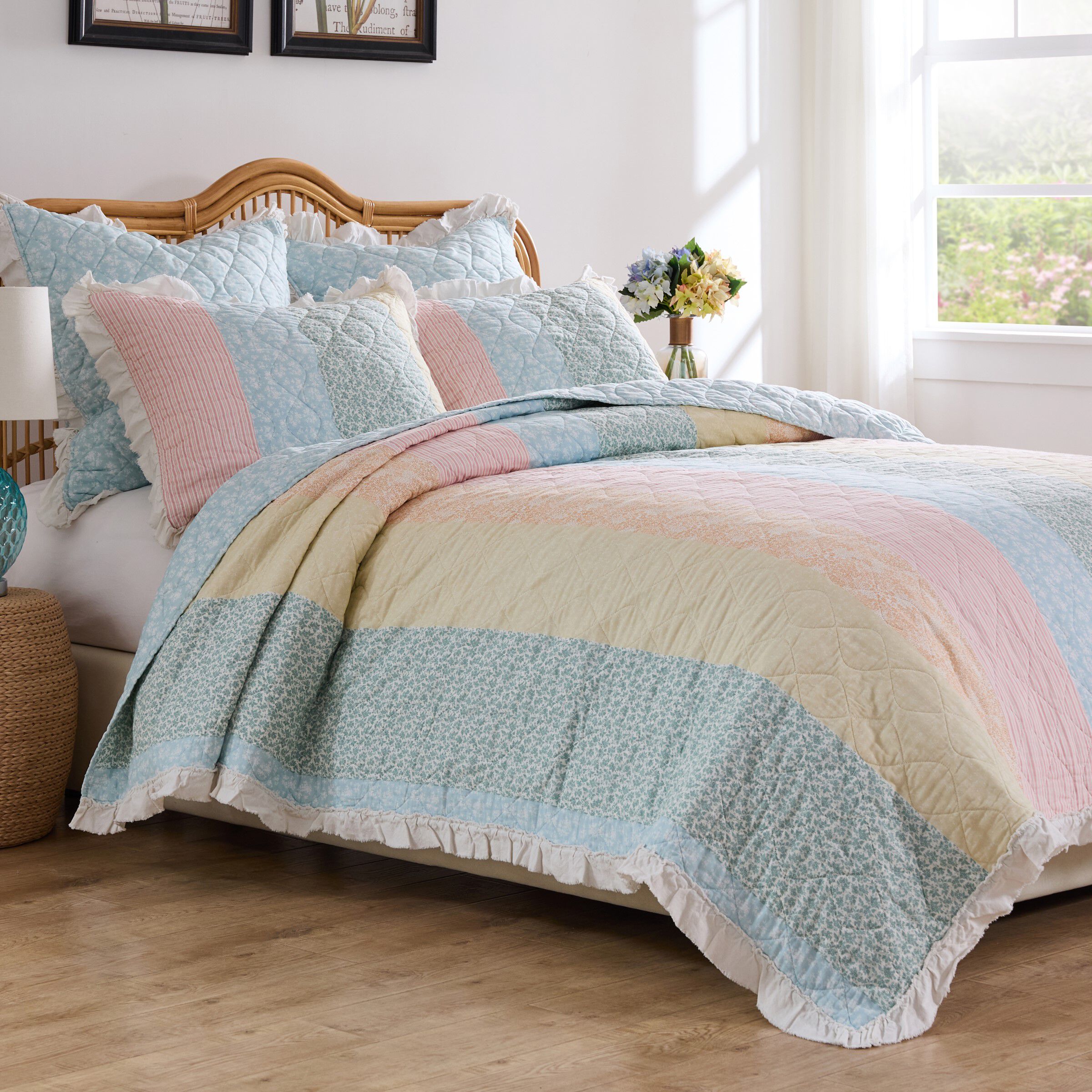 Greenland Home Fashions Tessie Ruffled Shabby Chic Quilt Set, 3-Piece King/Cal King, Pastel, PASTEL, alternate image number 2