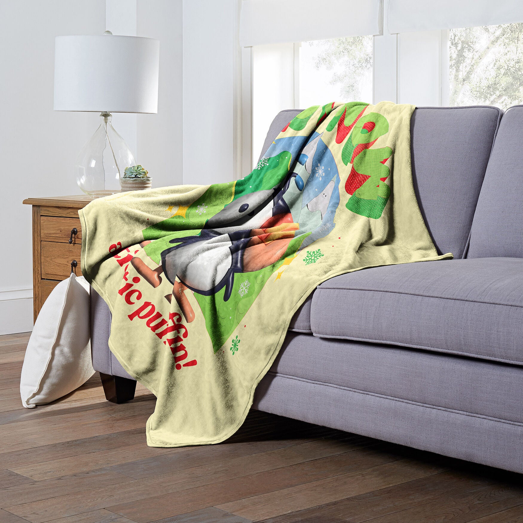 Wb Elf Not Now Arctic Puffin Silk Touch Throw Blanket, , alternate image number 3