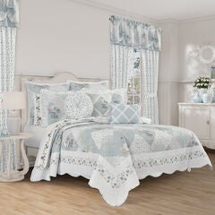 Bungalow Spa 3 Piece Quilt Set