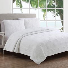Leaf Stitch Quilt Set