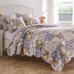 Greenland Home Fashions French Country Finely Stitched Quilt Set, 3-Piece King/Cal King, Multi