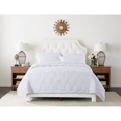 Honeycomb Down Alternative Blanket, White