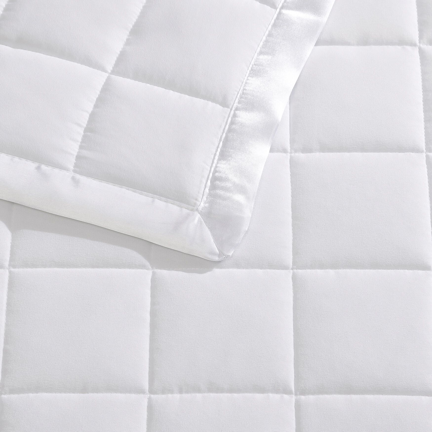Down-Alternative Blanket, , alternate image number 3