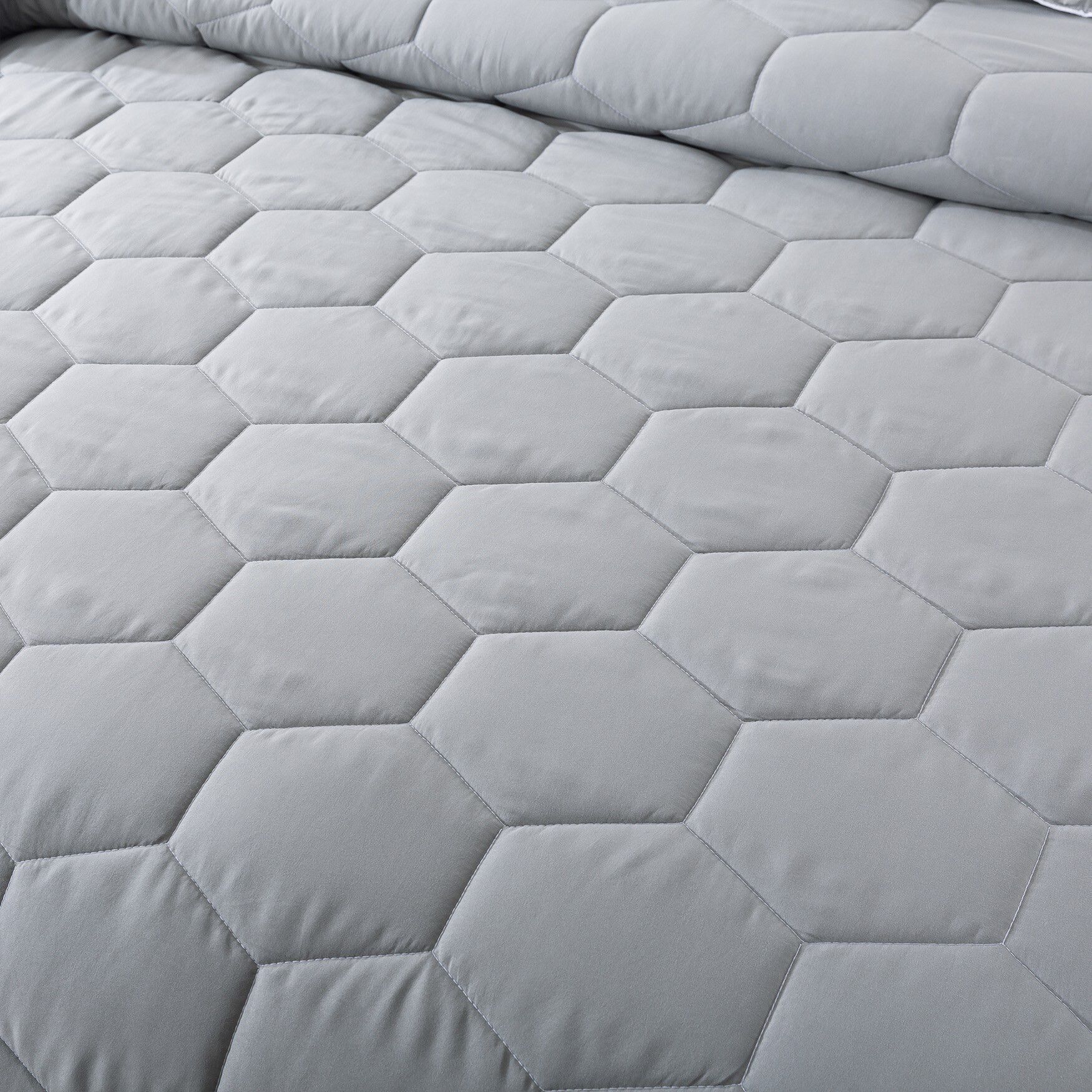 Honeycomb Down Alternative Blanket, Gray/ White, , on-hover image number 1