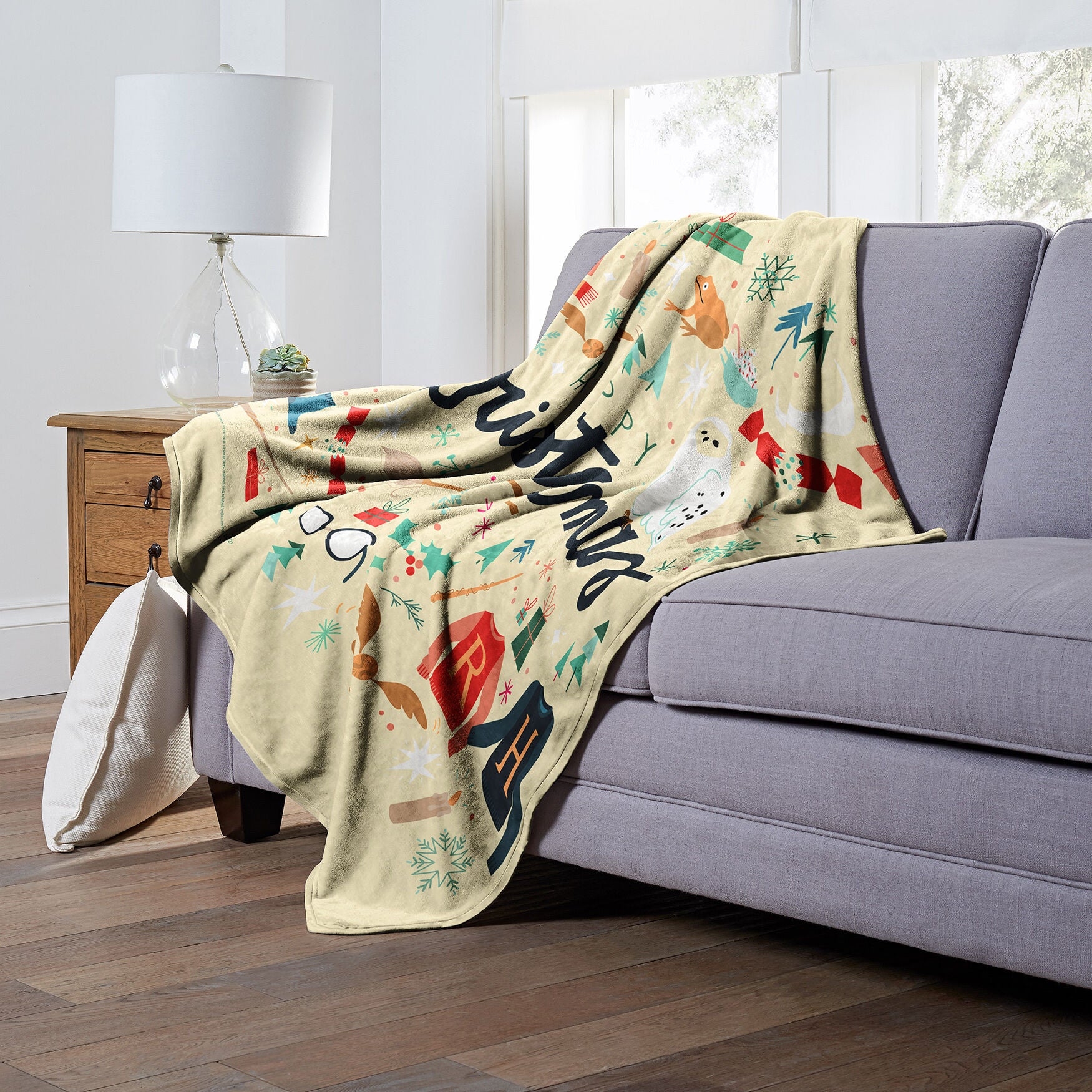 Wb Harry Potter Everything Happy This Chirstmas Silk Touch Throw, , alternate image number 3