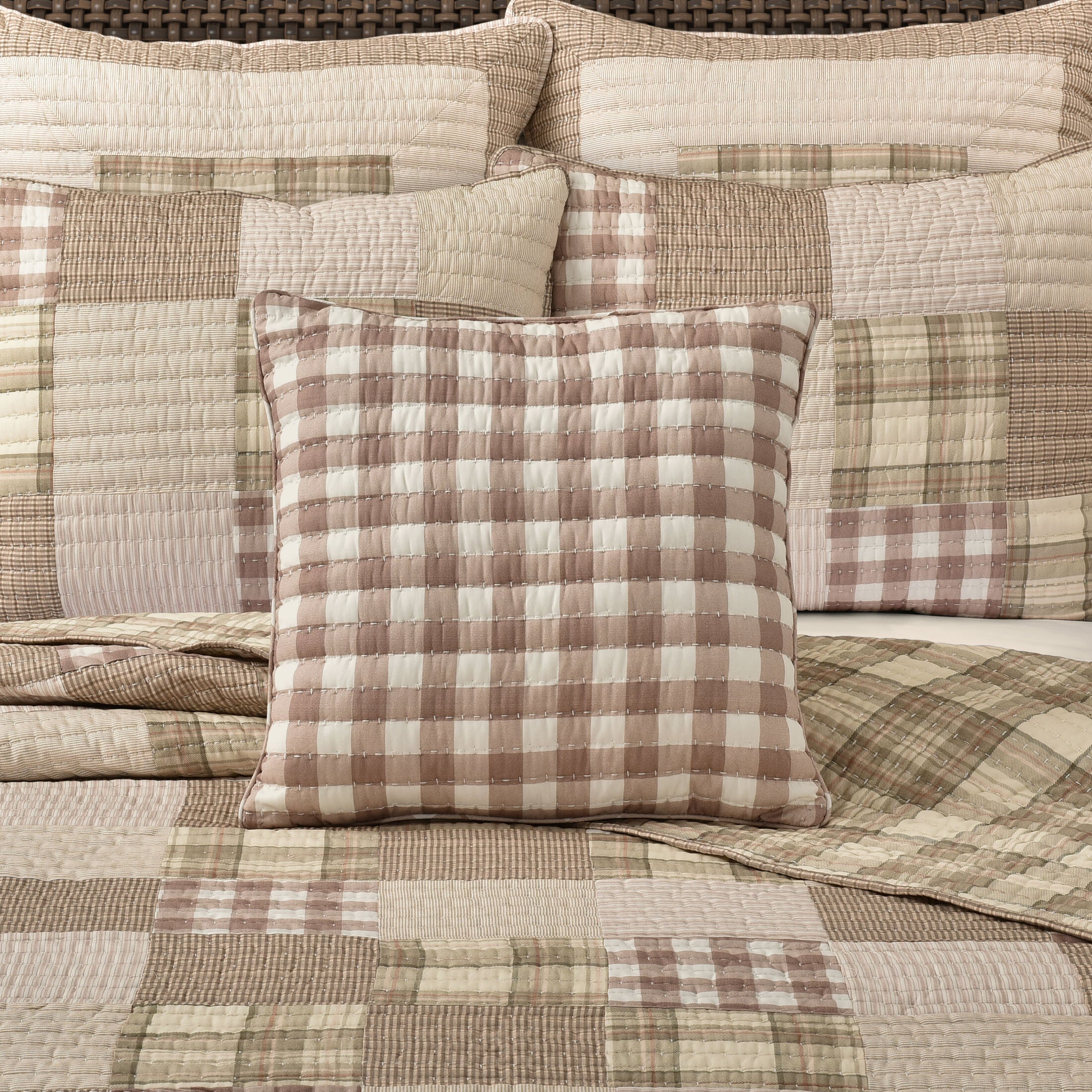 MAYFAIR QUILT 18 inches SQUARE QUILTED DECORATIVE THROW PILLOW, BLUSH, hi-res image number 0