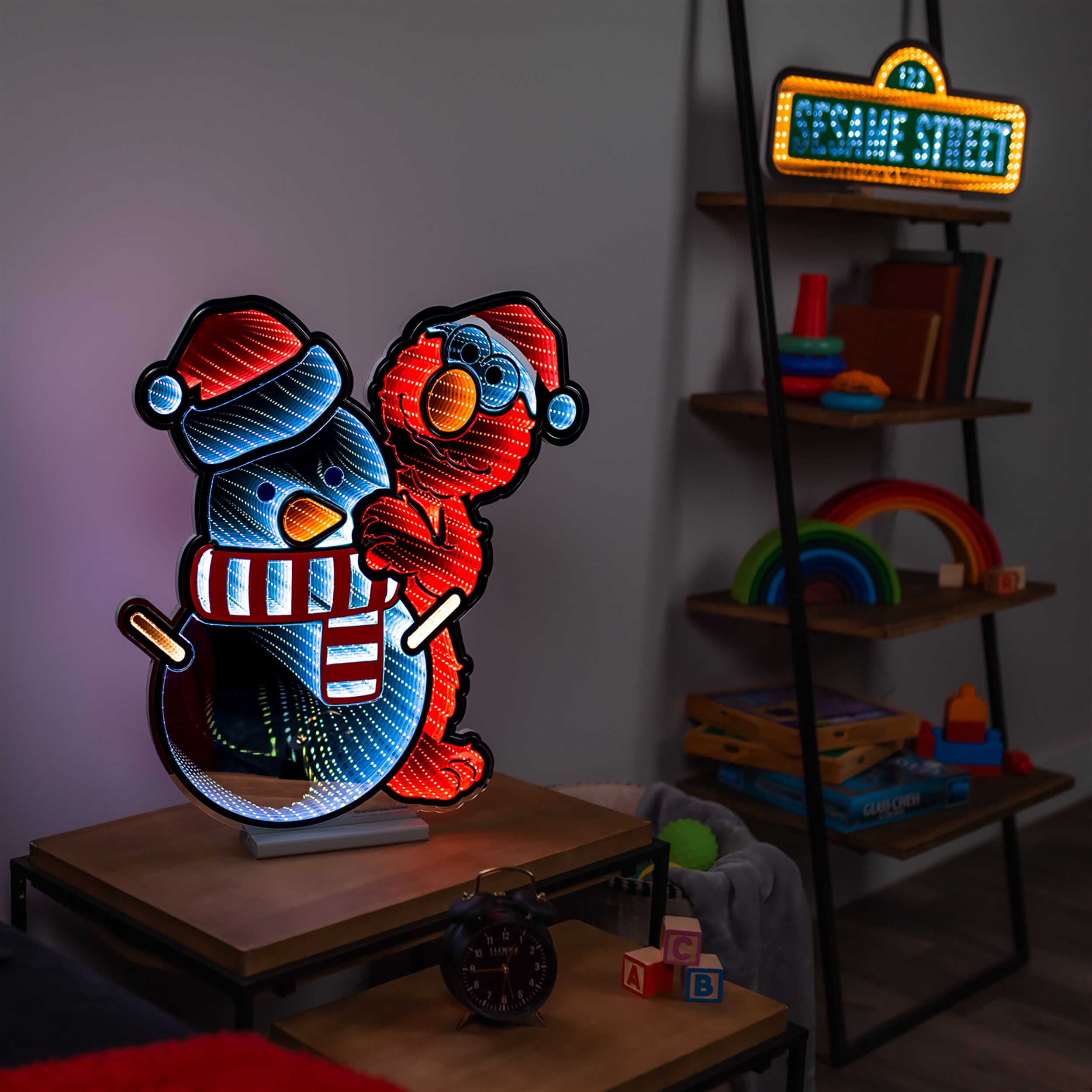 Sesame Street Elmo Snowman Ekkolight 23 inchesH, RED WHITE, alternate image number 1