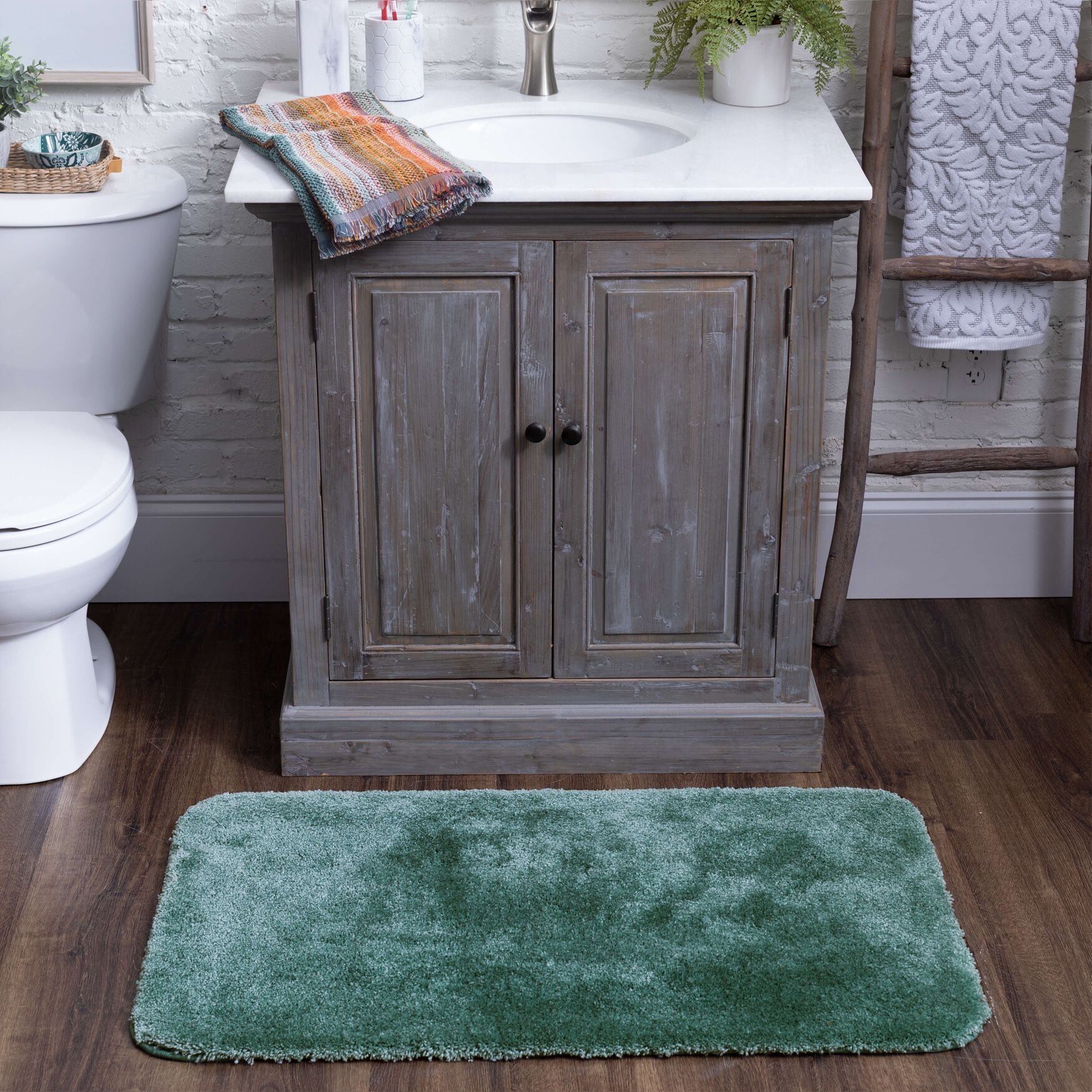 Acclaim Bath Rug, , alternate image number 2