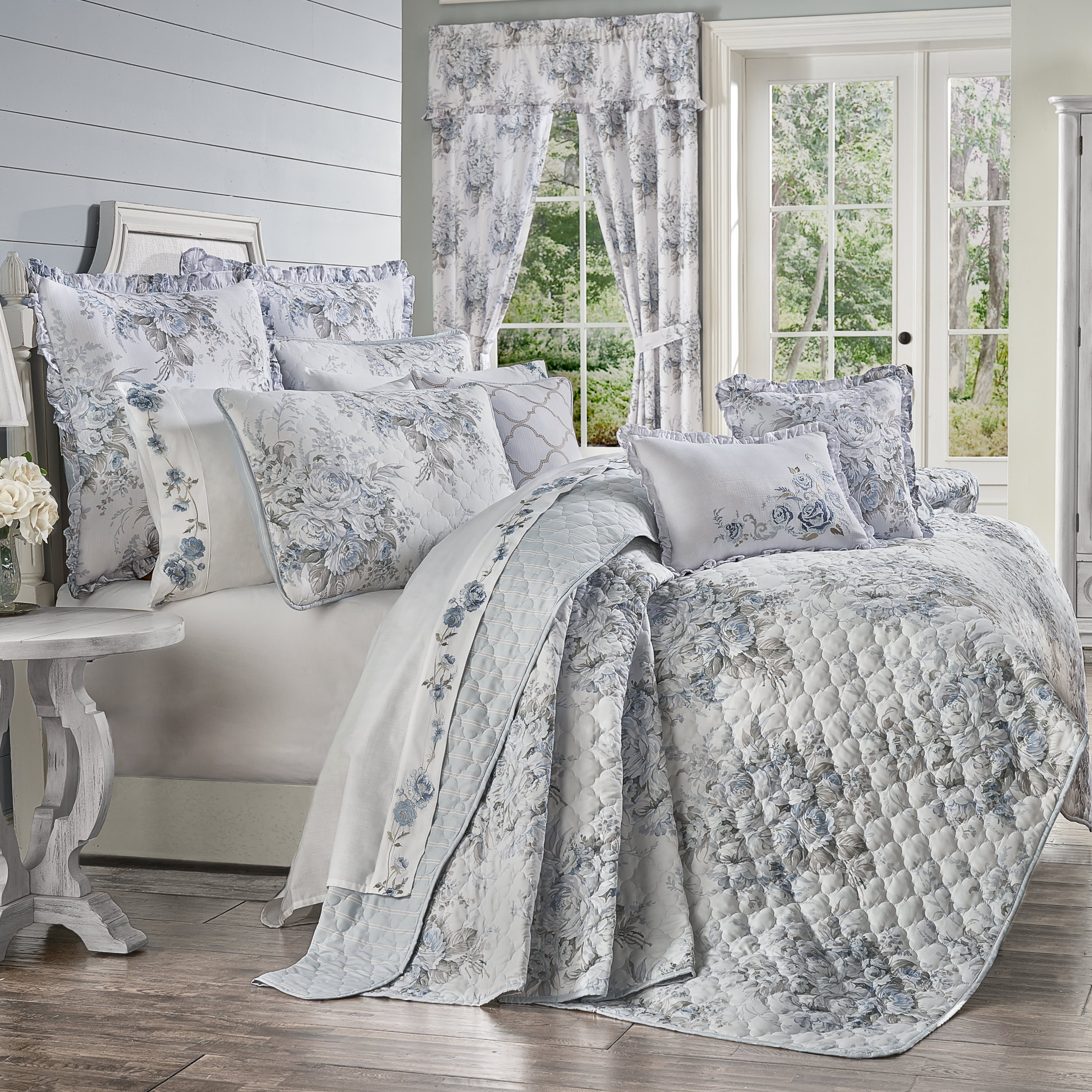 Estelle 3 Piece Quilt Set, BLUE, hi-res image number 0