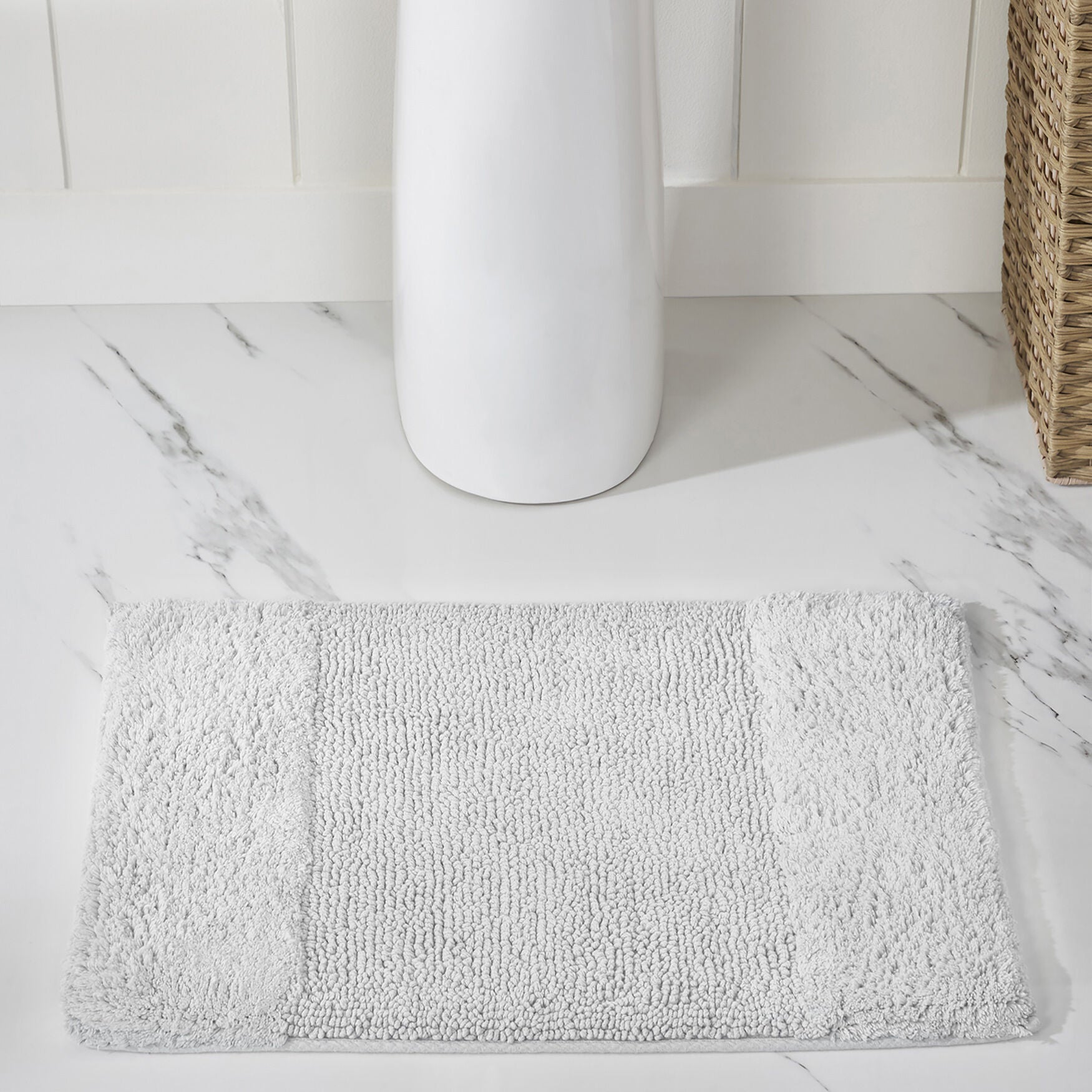 Granada Collection 100% Cotton 17 inches X 24 inches Rectangle Bath Rug, WHITE, hi-res image number 0