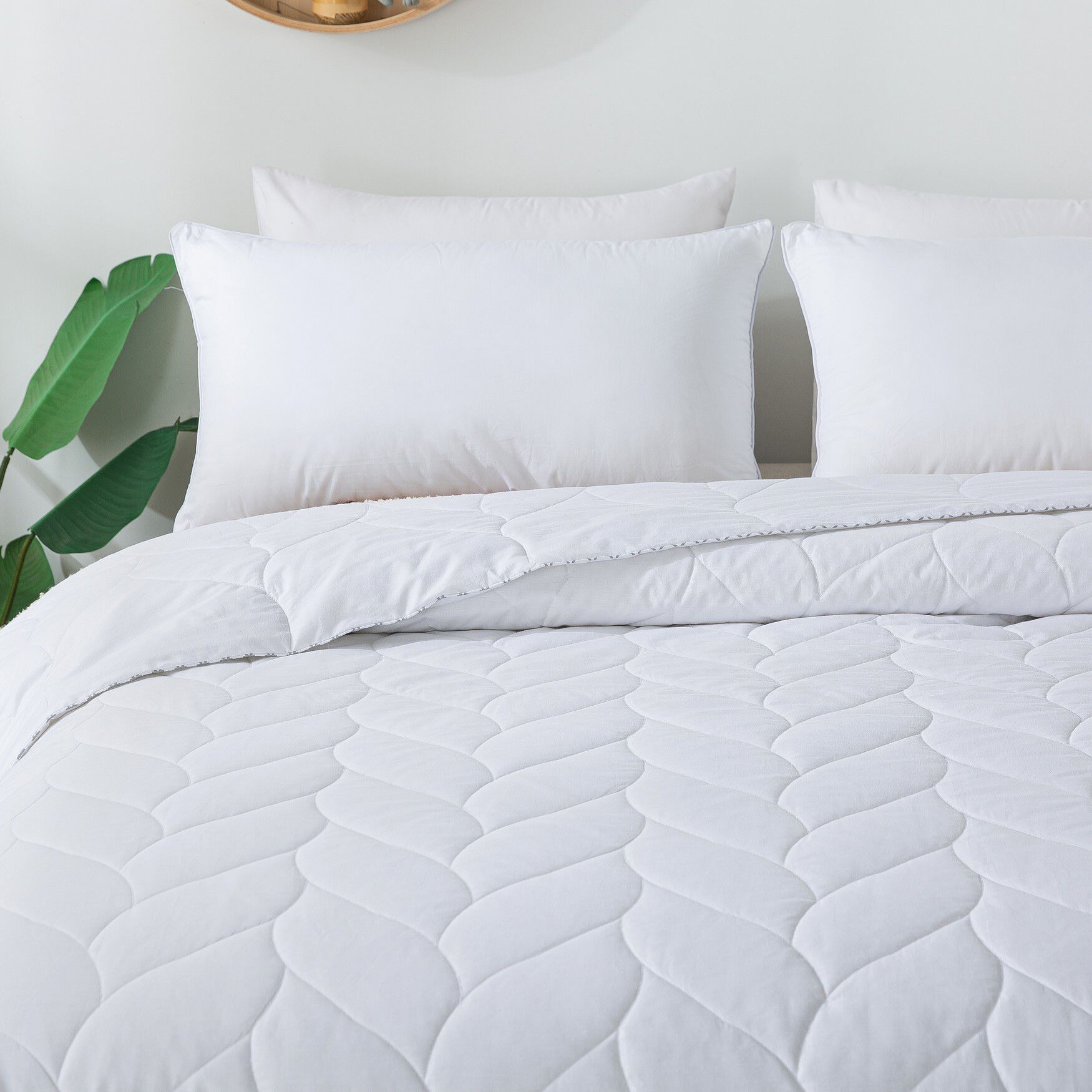 Antimicrobial Cotton Down Alternative Blanket Blankets, , alternate image number 2