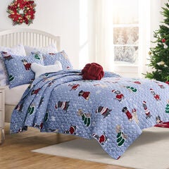Winter Whiskers Festive Holiday Pets Finely Stitched Quilt Set