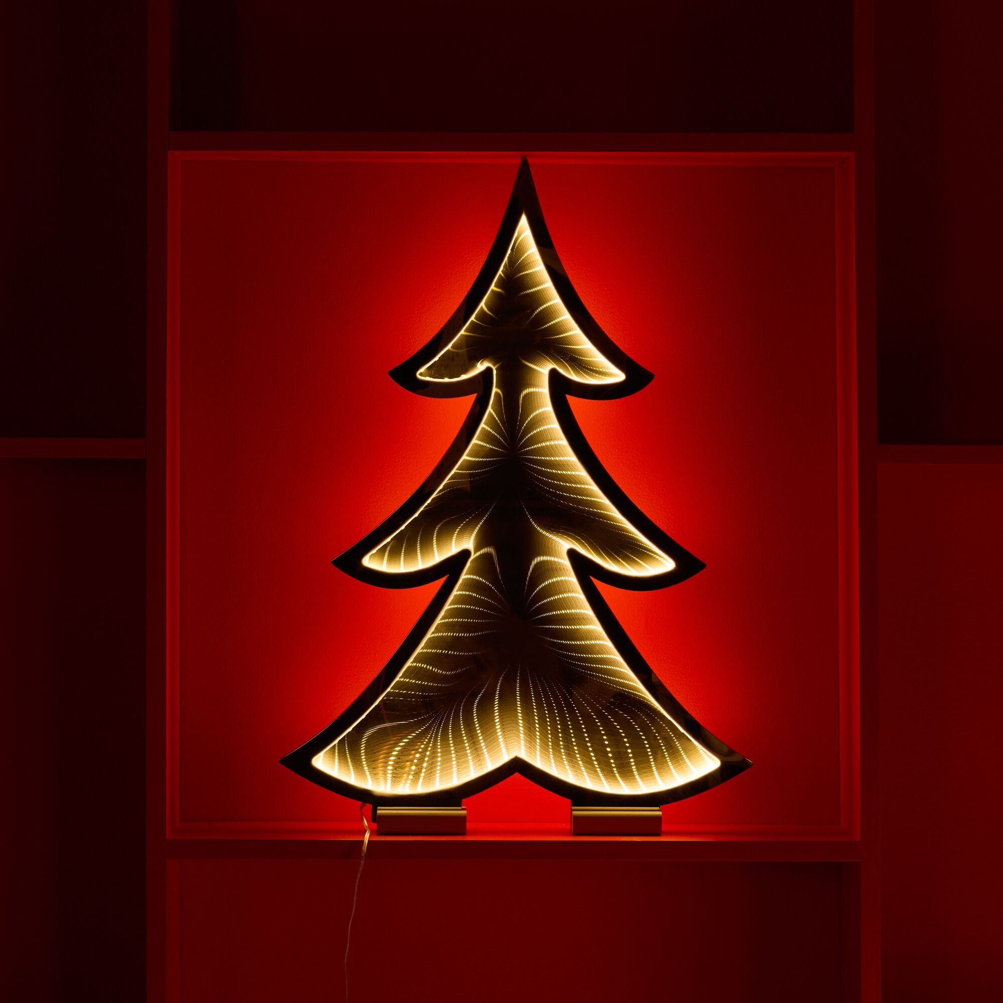 Pine Tree Outline Ekko Light Display 24.5 inchesH, WHITE, alternate image number 3