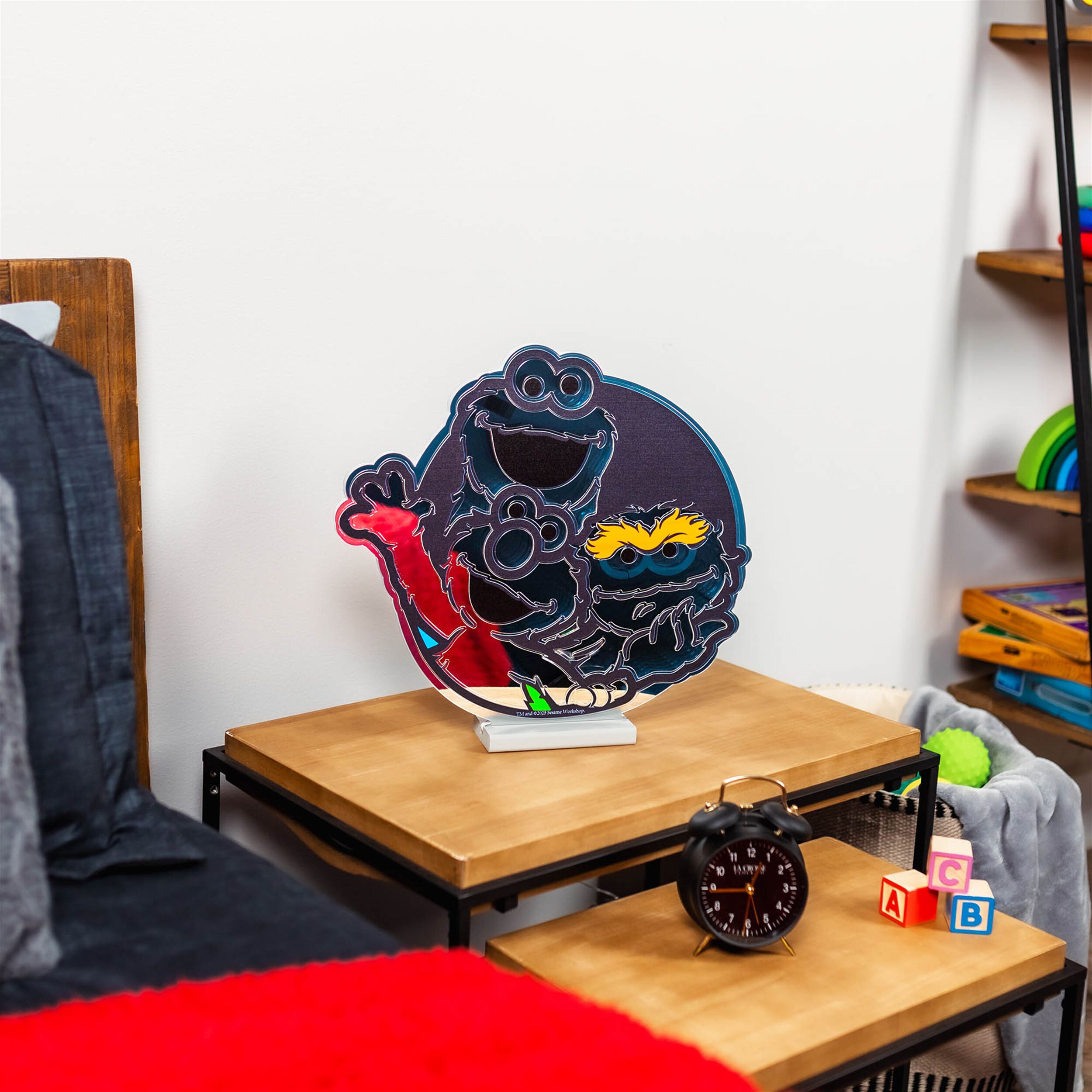 Sesame Street Friends Ekkolight 16 inchesH, RED GREEN BLUE, alternate image number 2