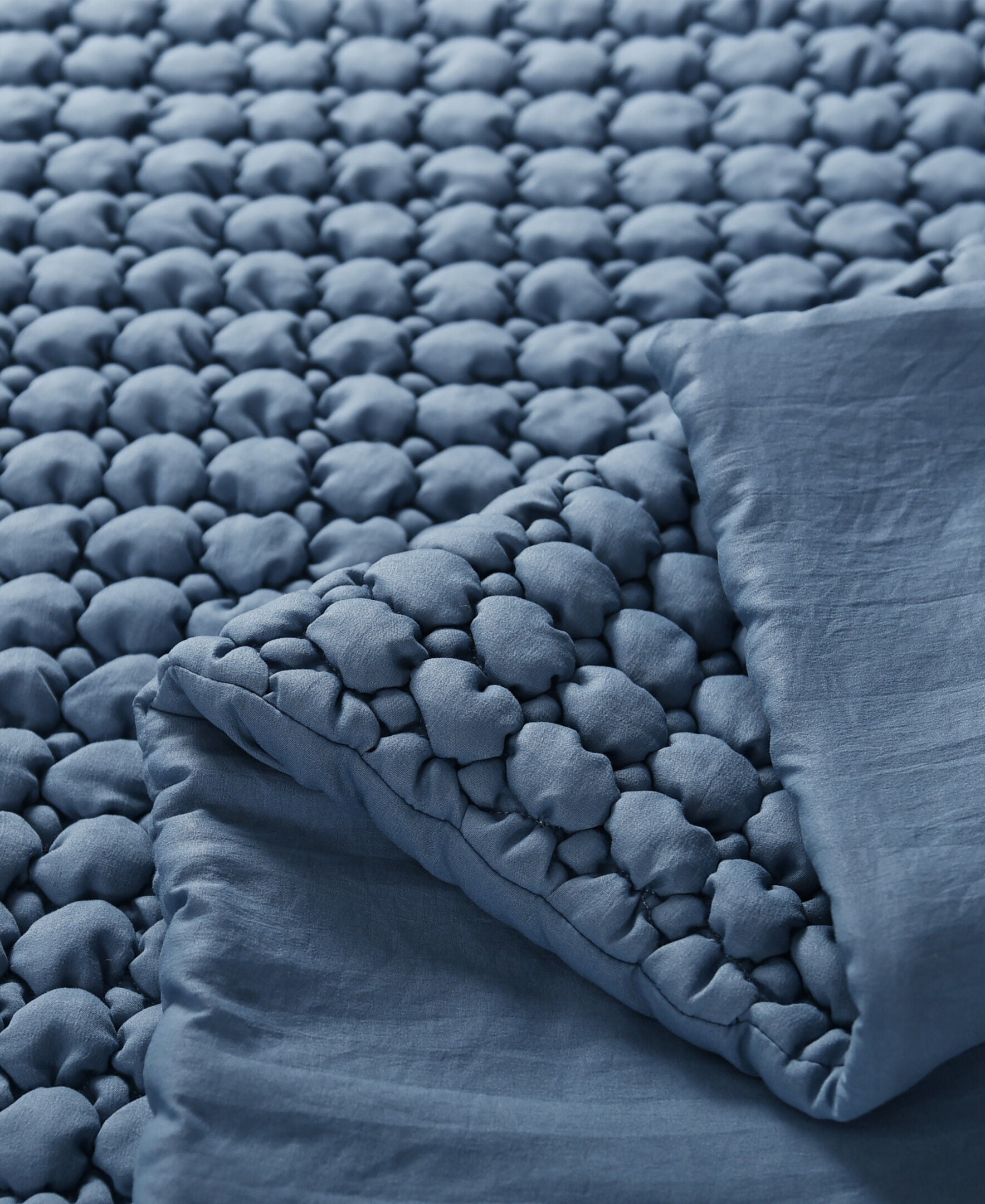 CLOUD PUFF FULL/QUEEN 3PC. QUILT SET, BLUE, alternate image number 4