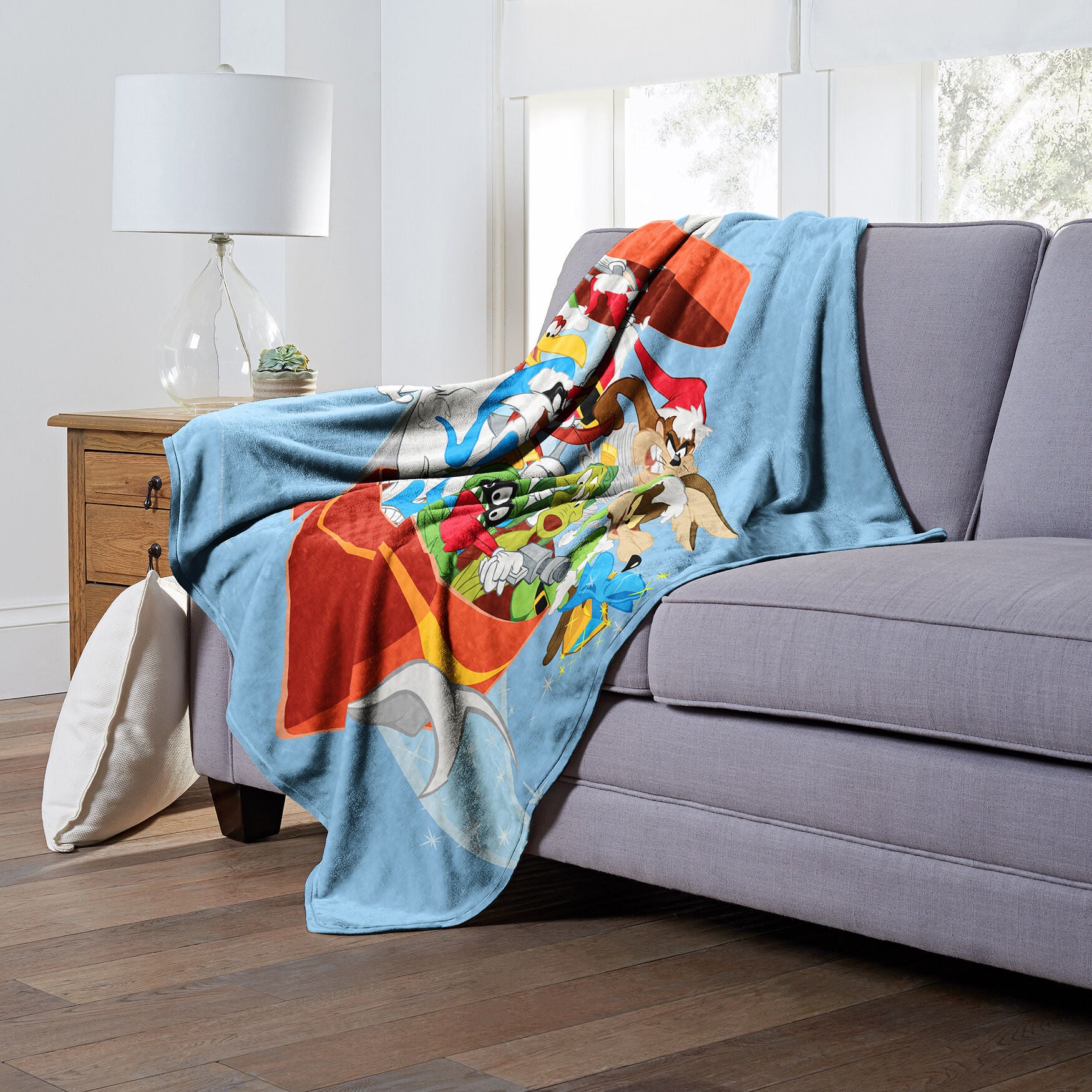 Wb Looney Tunes Bursting Bundle Silk Touch Throw, , alternate image number 3