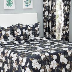Magnolia Comforter Set