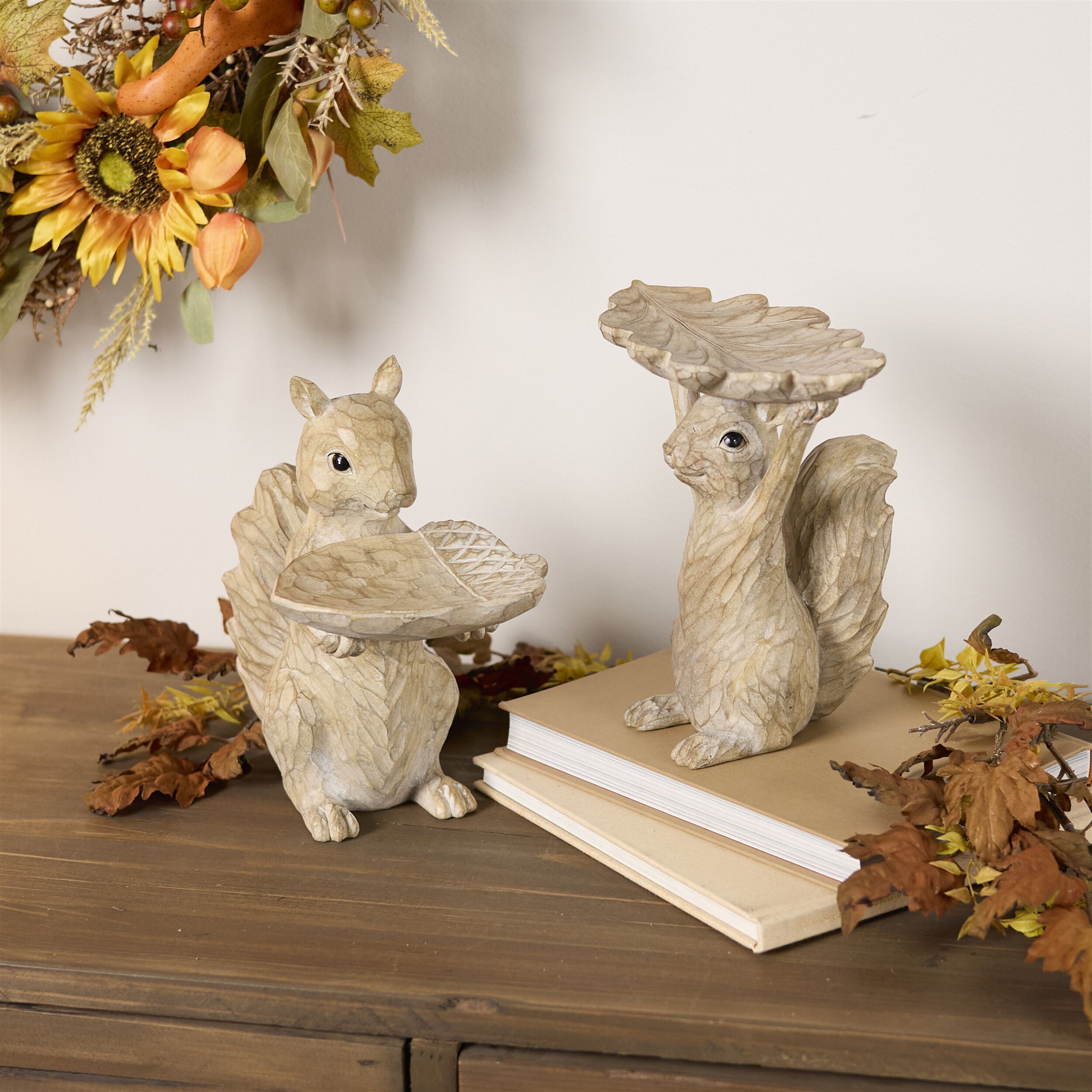 Woodland Squirrel Resin Bird Feeder Set (Set of 2), BEIGE, alternate image number 1